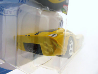 Hot Wheels ~ 1967 Ford GT40 Mk. IV ~ Yellow ~ 1:64 Scale