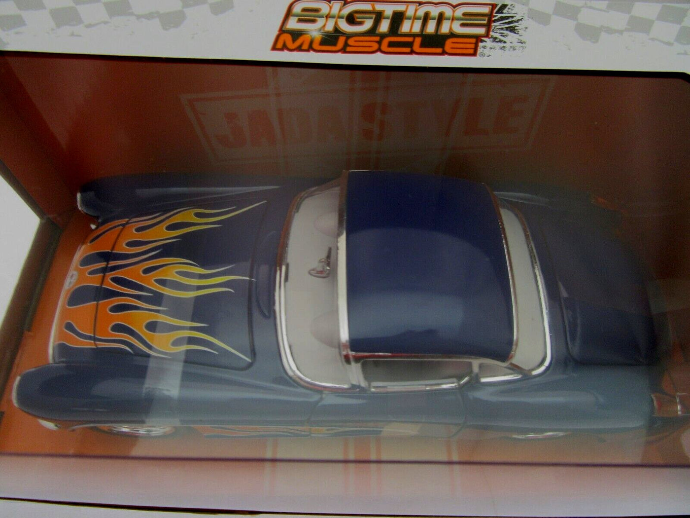 1957 Chevrolet Corvette Blue with Flames Metal Die Cast Car   1:24