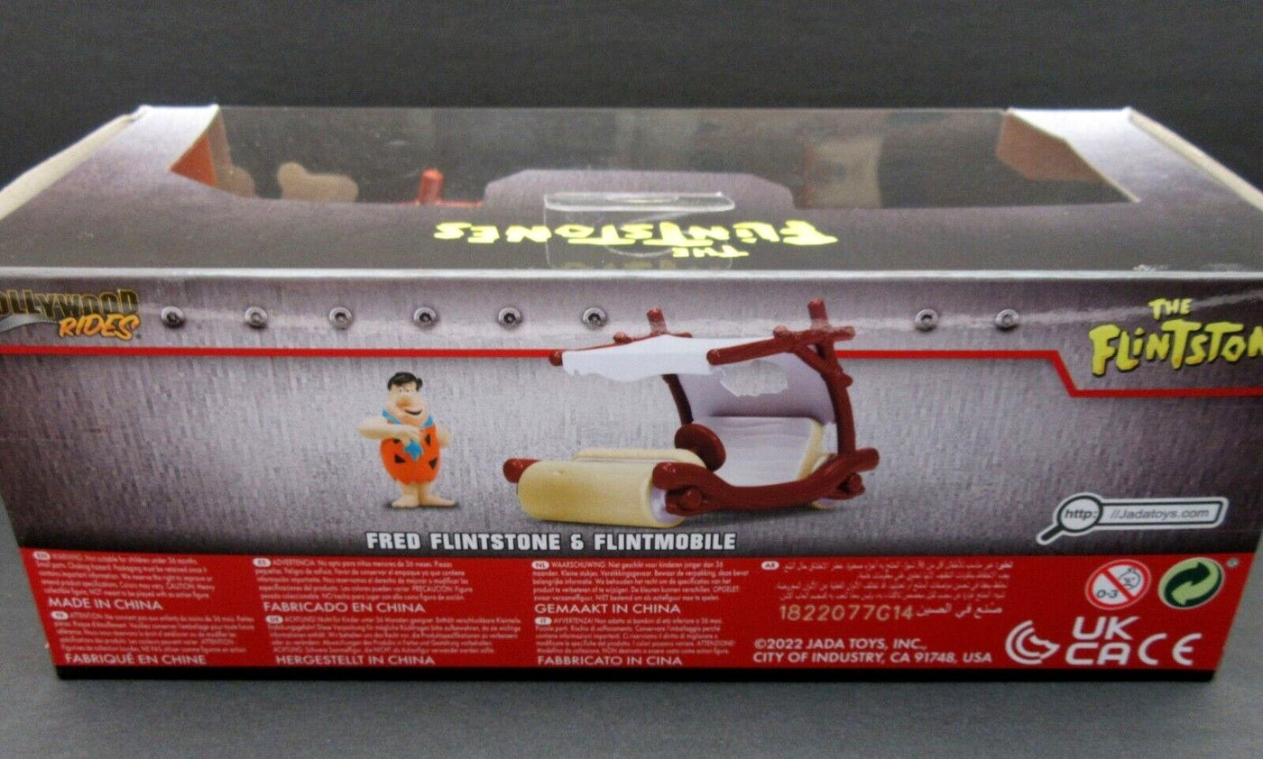 Fred Flinstone and Flintmobile Classic TV Series ~ 1:32 scale ~ Diecast Car