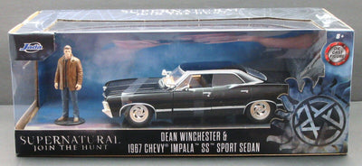 Dean Winchester & 1967 Chevy Impala SS Sedan ~ Die Cast ~ Supernatural ~ 1:24