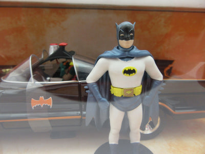 Classic Batmobile ~ 1966 Ford Galaxie ~  Die Cast Car ~ Batman ~ 1:24