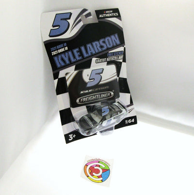 Freightliner Kyle Larson 5 ~ NASCAR Authentics ~ Die Cast Car 1:64 Scale