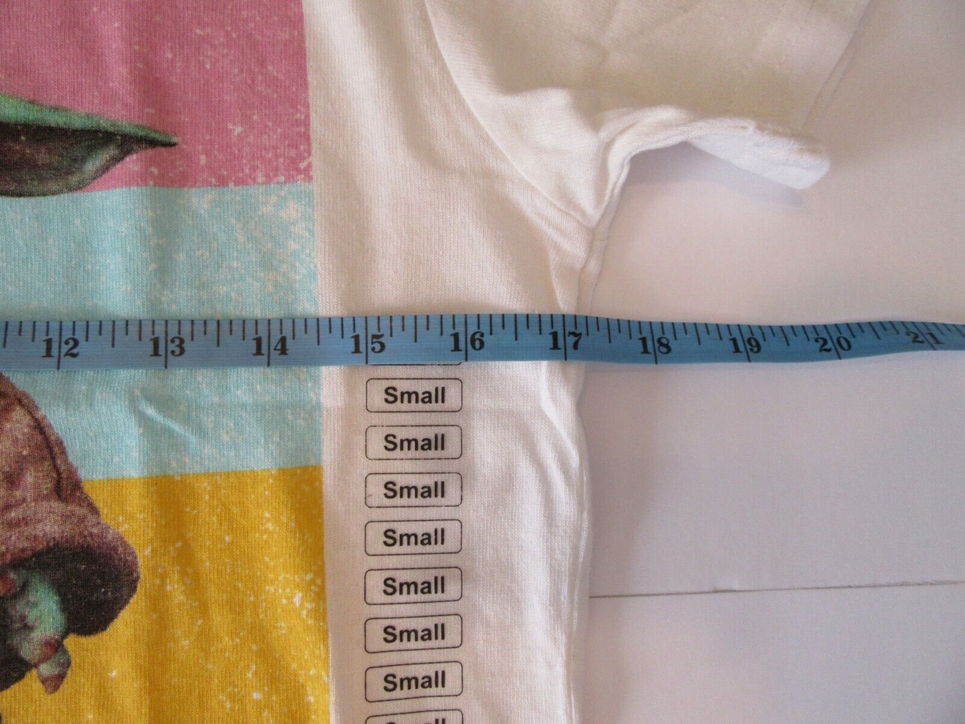 Grogu ~ Baby Yoda Star Wars Small T-Shirt ~ Size Sm ~ White T Shirt