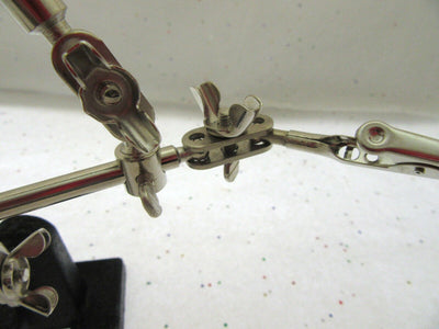 Helping Hands ~ 2  3/8" Magnification Lens ~ 2 Clamps