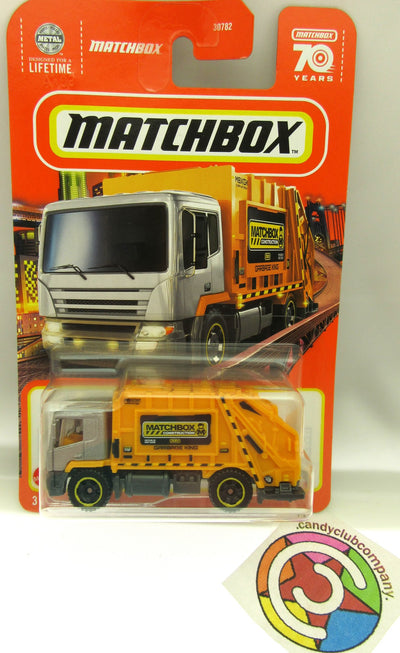 MBX Garbage King ~ Garbage Truck ~ Silver Yellow  ~ 1:64 Scale ~ Matchbox