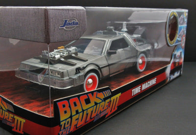 Back to the Future 3 ~ DeLorean Time Machine ~ Metals Die Cast Car ~ 1:24