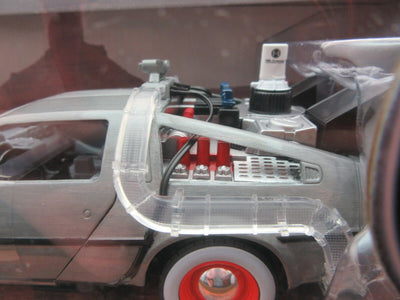Back to the Future 3 ~ DeLorean Time Machine ~ Metals Die Cast Car ~ 1:24 BB