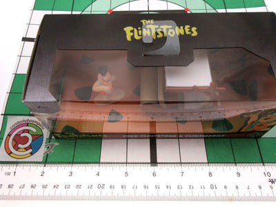 Fred Flinstone and Flintmobile Classic TV Series ~ 1:32 scale ~ Diecast Car