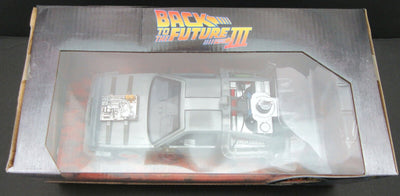 Back to the Future 3 ~ DeLorean Time Machine ~ Metals Die Cast Car ~ 1:24 BB