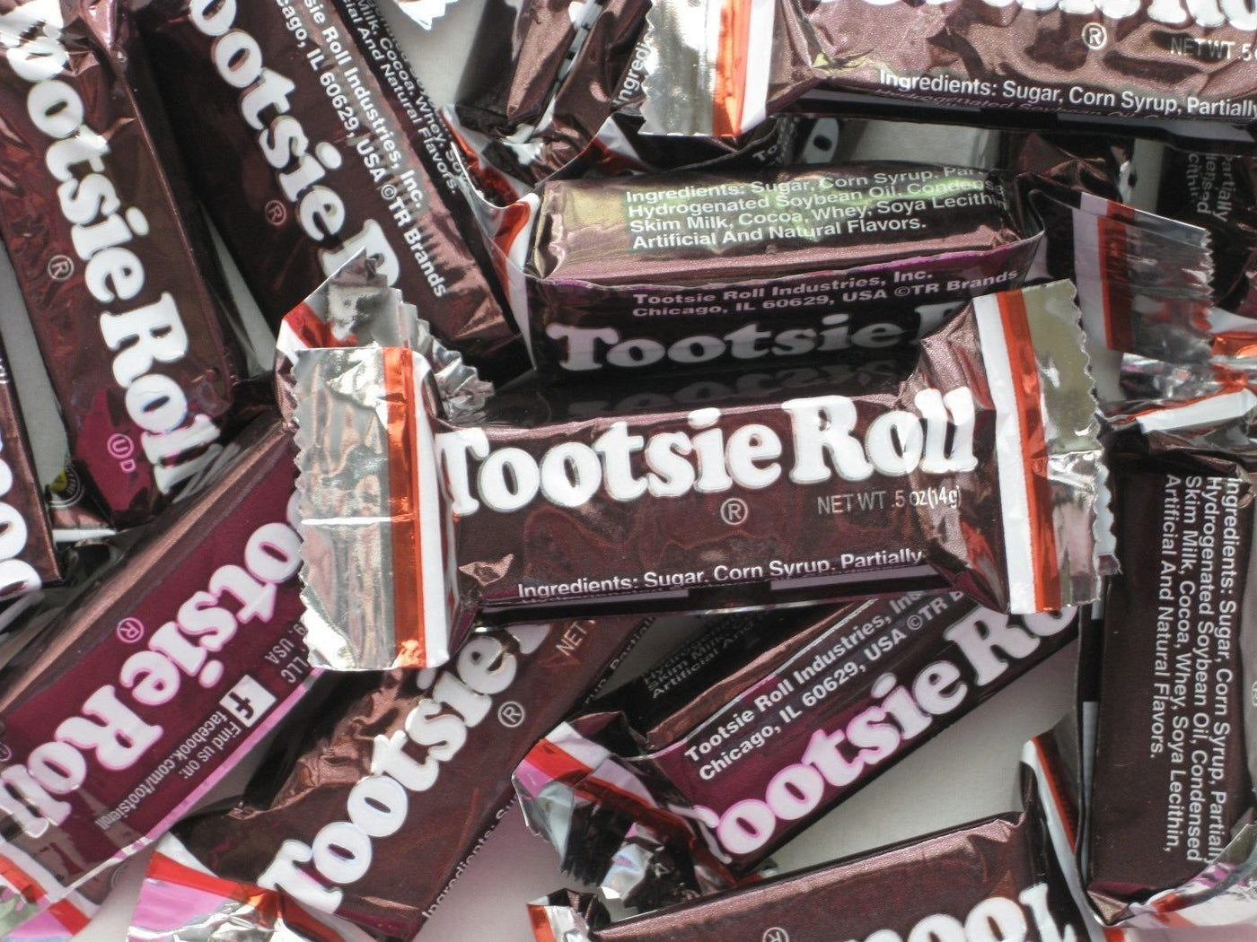 Tootsie Roll Large Chocolate Half Pound 8oz Rolls Chews Candy
