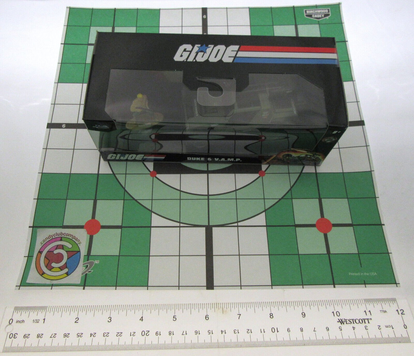 GI Joe ~ Duke & Vamp ~ Comes with  DVD ~ 1:44 scale (1:32 series) ~ Diecast Car