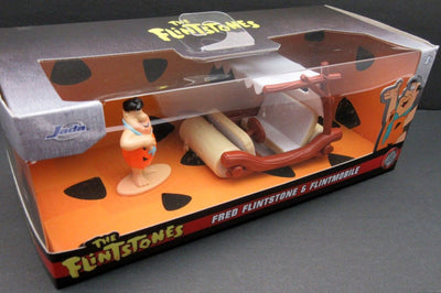 Fred Flinstone and Flintmobile Classic TV Series ~ 1:32 scale ~ Diecast Car