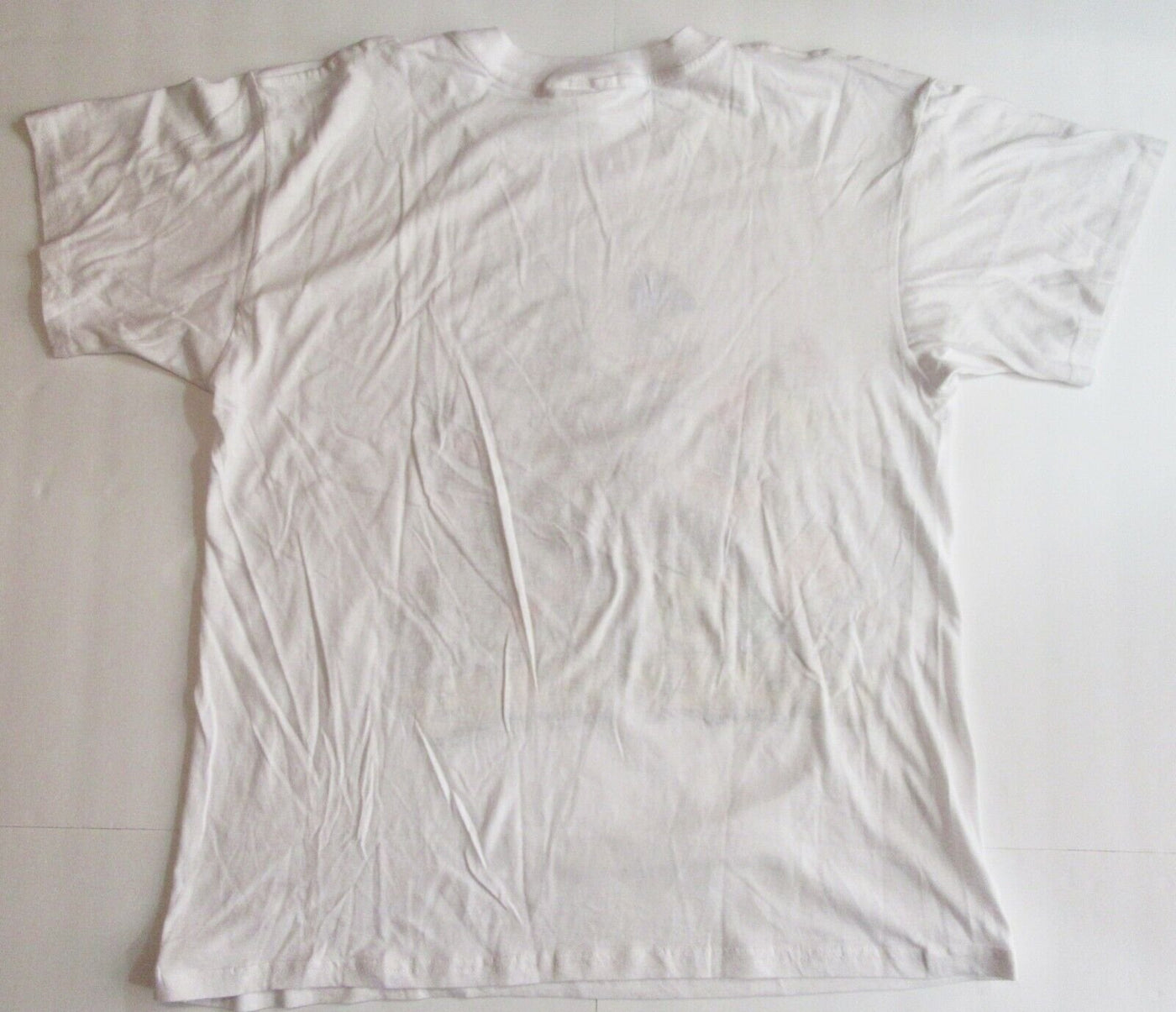 Looney Tunes Medium  T-Shirt  ~ Size M ~ White T Shirt