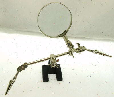 Helping Hands ~ 2  3/8" Magnification Lens ~ 2 Clamps
